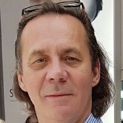 Tomasz Pniewski1 400x400px 1