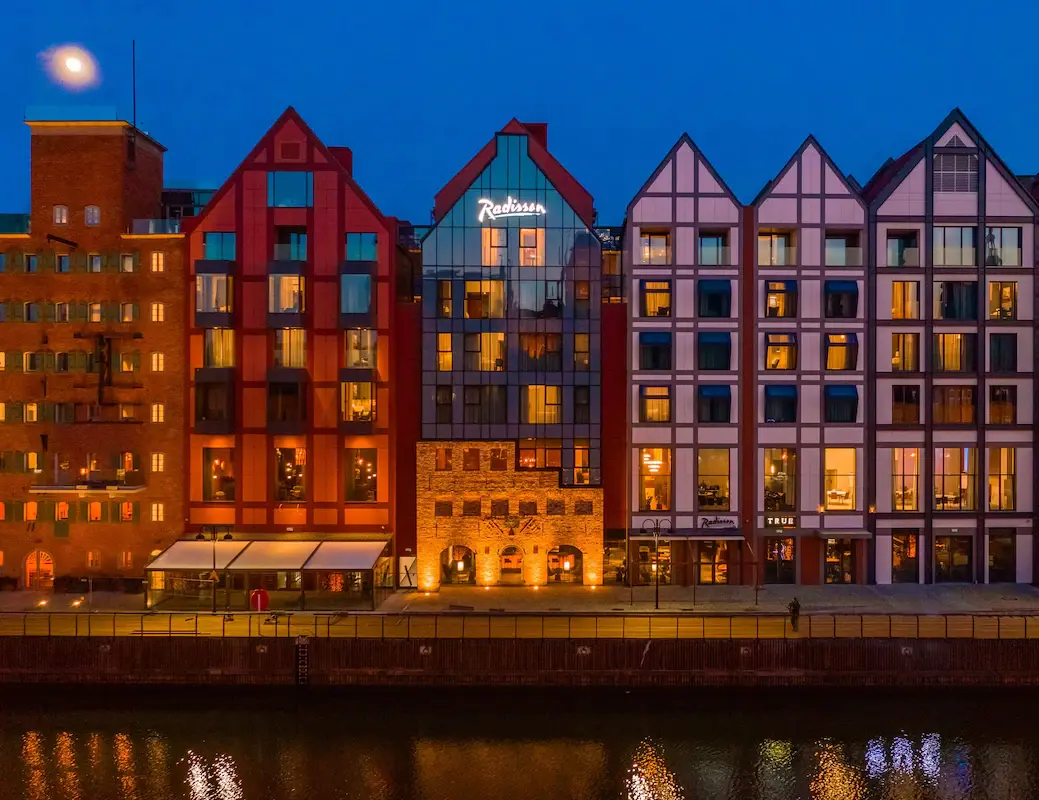 16256-117731-f64636260_4K (1) 16256 117731 f64636260 4K 1
