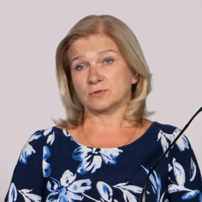 Elzbieta Szymanska 400x400px 1